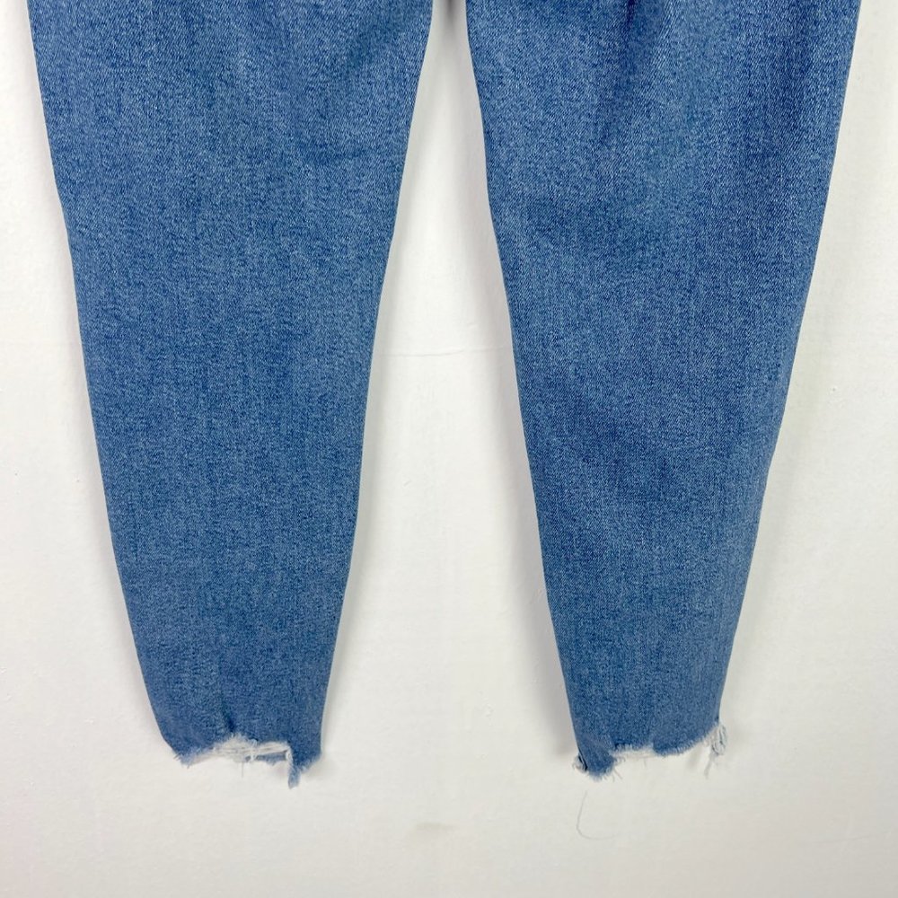 American Eagle Distressed Stretch Mom Jean Ankle Length Size 2 EUC T2586 - Picture 9 of 11